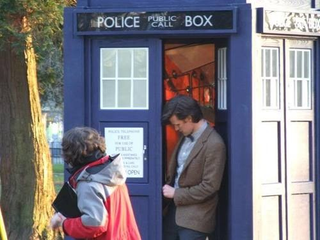 Illustration for article titled More Doctor Who Soccer Set Pics!